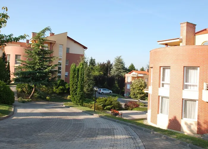 Romai Apartmanhaz Апартаменты *